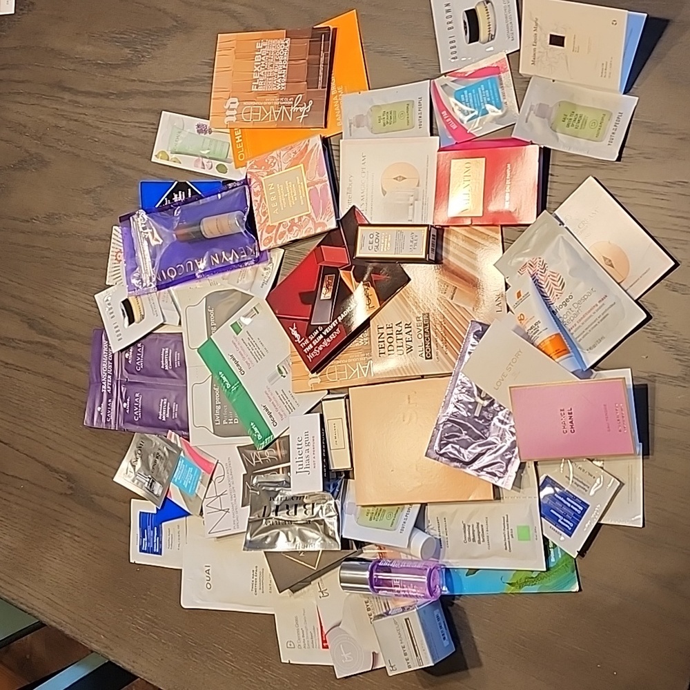 20+ Sephora samples set - Picture 10 of 10